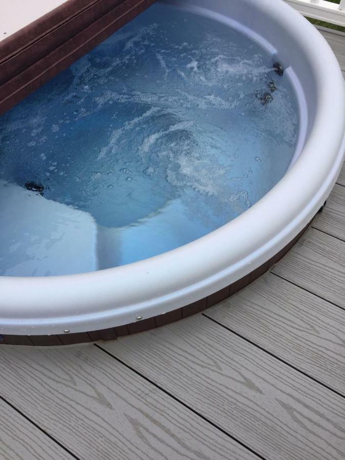 Hot Tub Hols 61 Kingfisher Court Hotell Tattershall Eksteriør bilde
