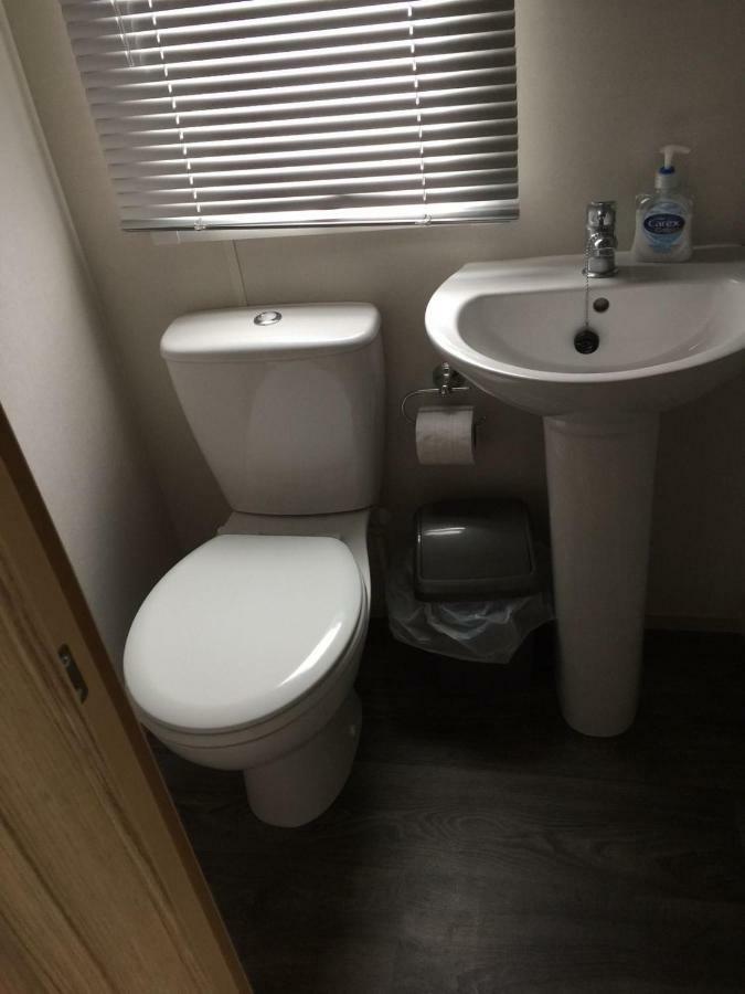 Hot Tub Hols 61 Kingfisher Court Hotell Tattershall Eksteriør bilde
